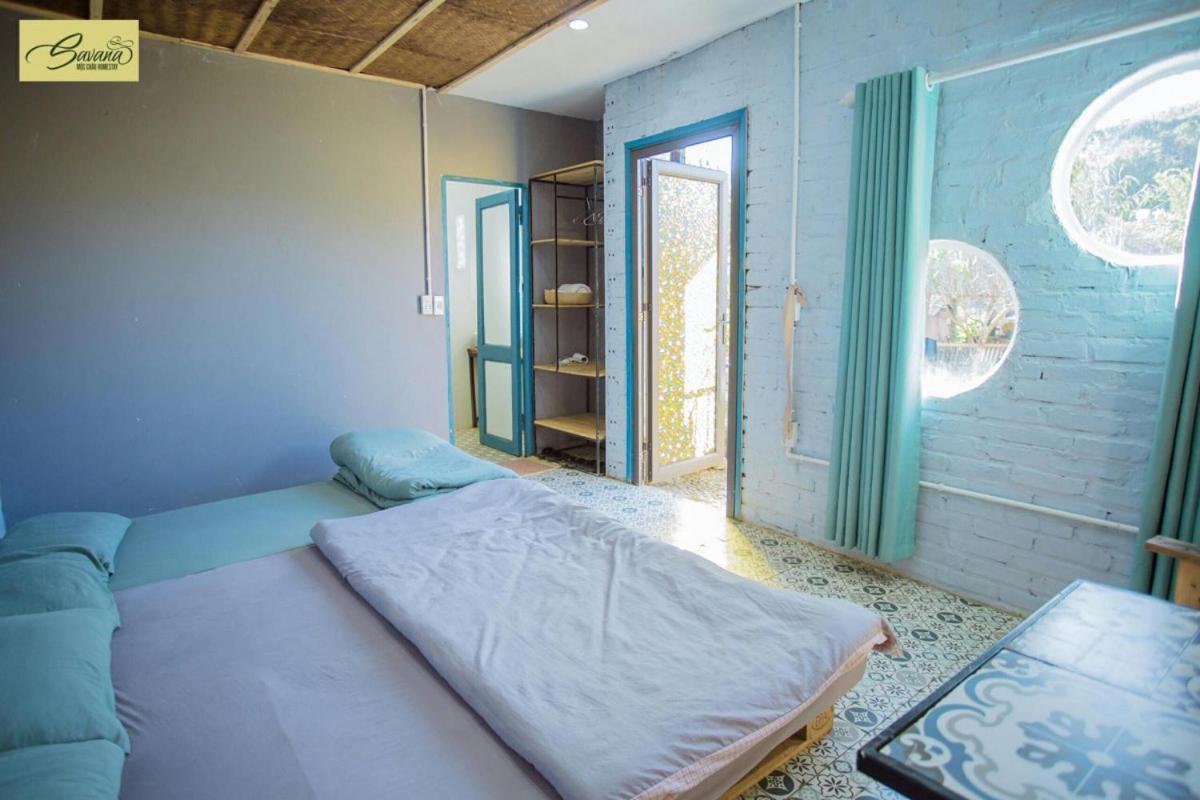 Savana Moc Chau Bed & Breakfast Exterior photo